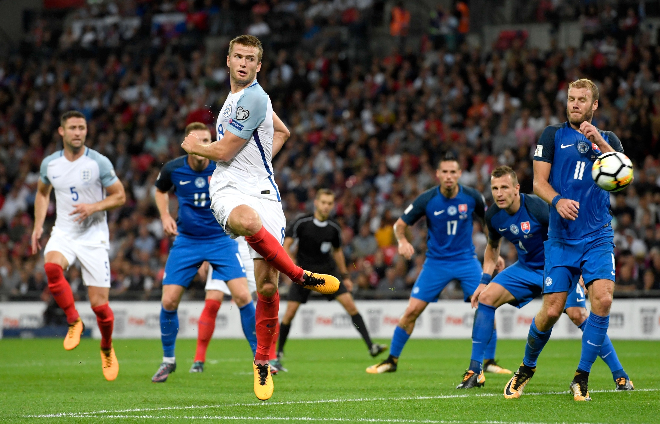 让皇马看到 让皇马看到